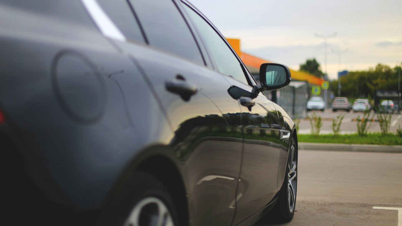 Kullanılmış Motor Yağları Nasıl Geri Dönüştürülür? Çevreye Etkisi ve Doğru Bertaraf Yöntemleri