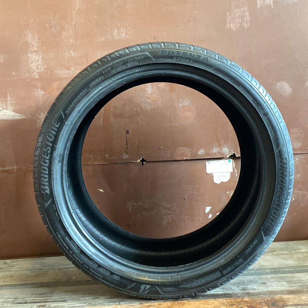 285/35 R21 - 325/30 R21 BRIDGESTONE POTENZA SPORT 105Y ÇIKMA LASTİK