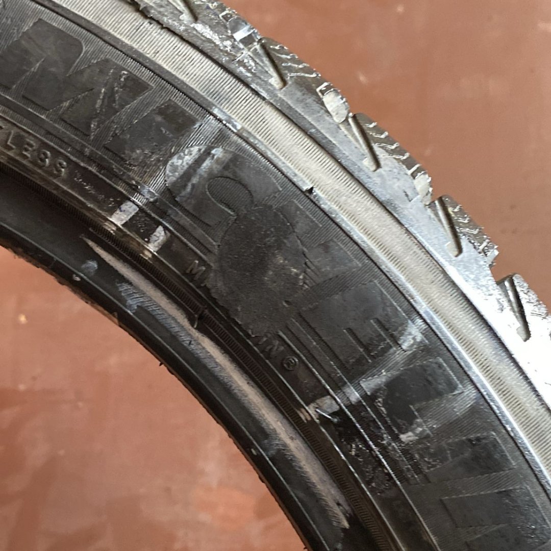 265/40 R21 MICHELIN LATITUDE ALPIN 105V ÇIKMA KIŞ LASTİĞİ
