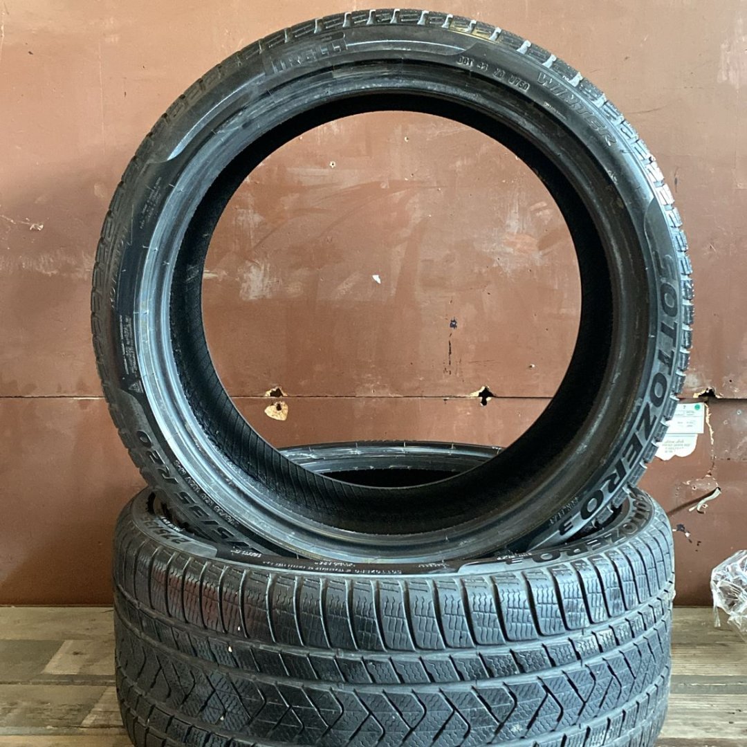 255/40 R20-275/35 R20 PIRELLI SOTTOZERO 3 101W RUNFLAT ÇIKMA KIŞ LASTİĞİ