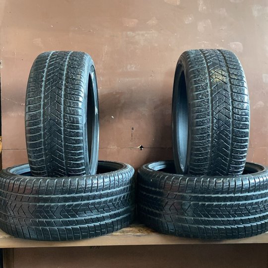 255/40 R20-275/35 R20 PIRELLI SOTTOZERO 3 101W RUNFLAT ÇIKMA KIŞ LASTİĞİ