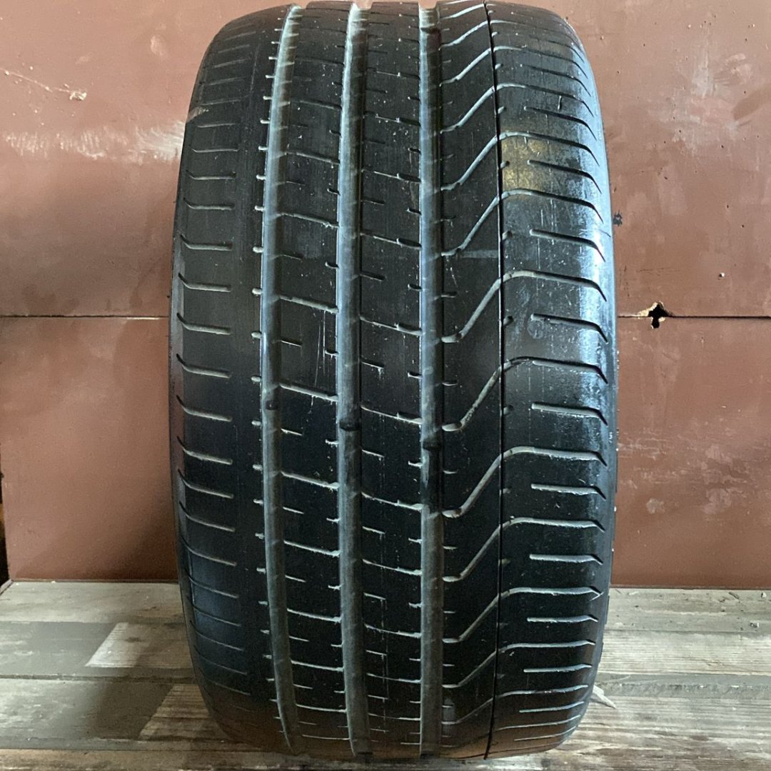 285/30 R19 PIRELLI P ZERO 98Y YAZLIK ÇIKMA LASTİK