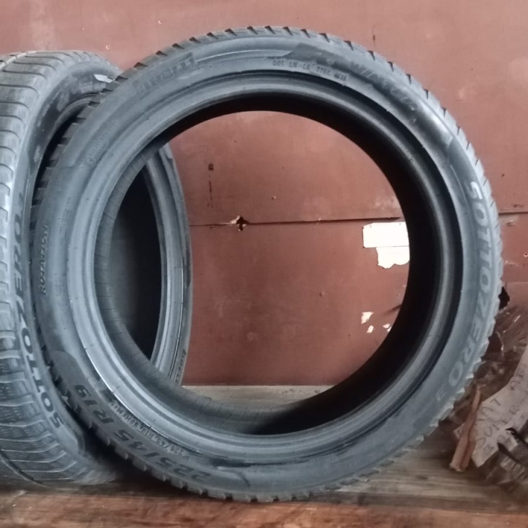 225/45 R19 PIRELLI SOTTOZERO 3 96H ÇIKMA KIŞ LASTİĞİ