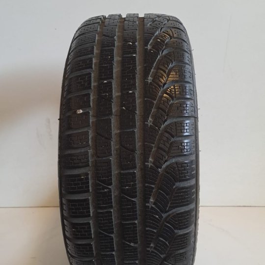 225/45 R17 PIRELLI SOTTOZERO WINTER210 94H ÇIKMA KIŞ LASTİĞİ