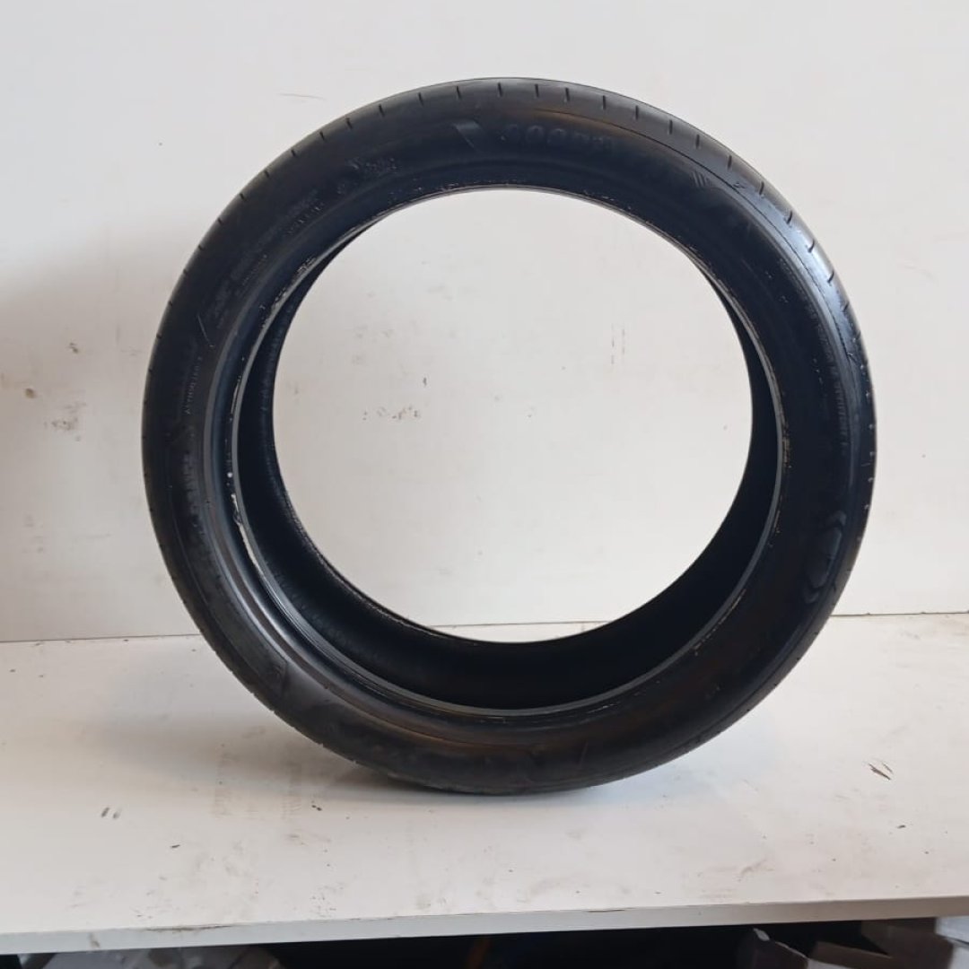235/40 R19 GOODYEAR EAGLE F1 92Y ÇIKMA YAZ LASTİĞİ
